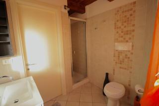Kia Orana Guesthouse - Livorno - 4