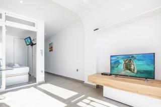 Las Damas 14-B Sea View Levante Beach - 5