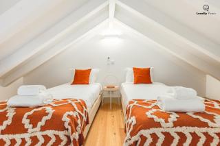 Locally Yours Flores Apartments - 8