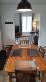 Joli petit logement face aux montagnes - Notre-Dame-des-Monts - 6