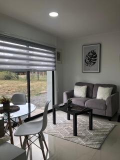 Departamento Los Canelos, a metros de Avenida Las Industrias- Incluye, NETFLIX DirecTV aire acondicionado, Internet - 7