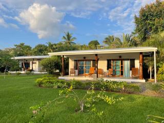 Salvatierra Beachfront Hotel - Puerto Coyote - 9