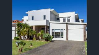 Sunshine Deluxe Port Macquarie - Port Macquarie - 9