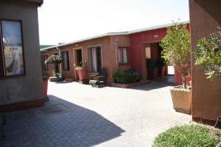 Dunedin Star Guesthouse - Swakopmund - 3