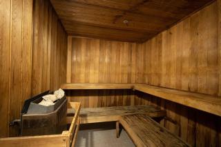 Heart of Downtown King Suite/Parkng/Pool/Gym/Sauna - 8