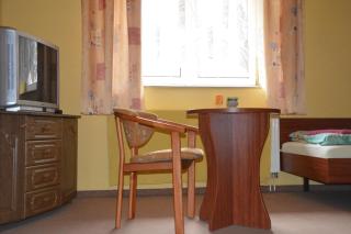 Hotel Pod Dębami - Pabianice - 6