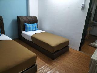KHAIRUL HOMESTAY PANGSAPURI SUTERA SEBERANG JAYA - 1