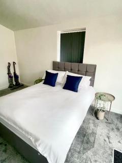 2.Superb Serviced Apartment - free on road parking - Birmingham - 1