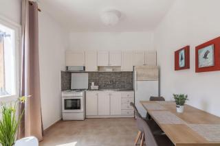 Geo's Lovely Two Bedroom Island Apartment - Gouves - 3