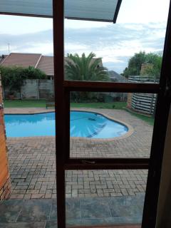 Twins Guest House Astoni - Vanderbijlpark - 8