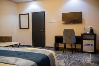 Residency Hotel Lekki Phase 1 - Lekki - 3
