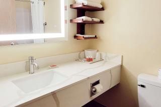 Econo Lodge - Fargo - 5