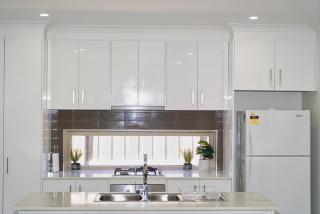 Modern style unit 2 Deer Park - Deer Park - 8