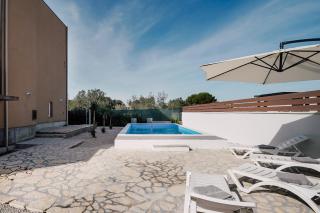 Villa Frida - Sutomišćica - 4