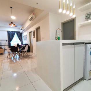 reSTARY - Cinderella, Sutera Avenue Infinity Pool - Imago Opposite - KK City- 2BR,5Pax 来沙旅 灰姑娘主题公寓 - 无边际日落海景泳池 - Imago商场对面 - KK市中心 - 2房5人 - Kota Kinabalu - 4