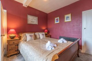 Historic Spacious Central 6 BR Town House Uckfield Sussex - Uckfield - 7