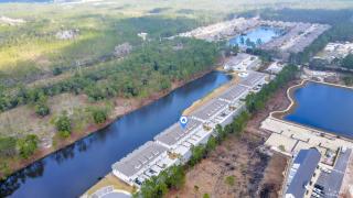 The Blue Palms - BRAND NEW townhome on north side of 30A, minutes from Destin, Lake View! - Santa Rosa Beach - 3