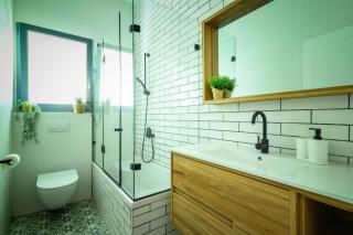 Charming 3 BR Apartment with Garden In Ramat Hasharon by Sea N' Rent - Tel Aviv - 1
