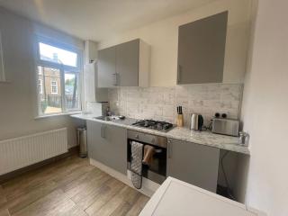 Lovable 2 Bedroom Flat On Tower Bridge - 3