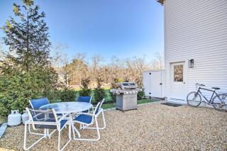 Modern Apt Near Marthas Vineyard Beaches! - Oak Bluffs - 6