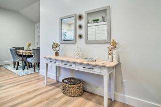 Modern Apt Near Marthas Vineyard Beaches! - Oak Bluffs - 2