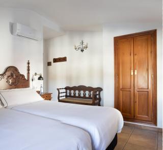 Tugasa Hotel y Apartamentos rurales La Posada - Villaluenga del Rosario - 7