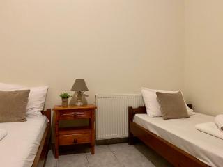 Spacious & Cozy Apartment, with big yard, in Kos - Cós - 3