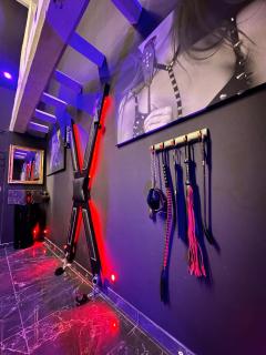 Loveroom de luxe - Thème 50 nuances de grey maison privative spa insolite - Douchy-les-Mines - 7