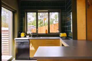 Beachfront Bach - Christchurch Holiday Homes - Christchurch - 2