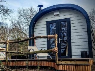 Emlyn's Coppice - Luxury Woodland Glamping - Holywell - 1