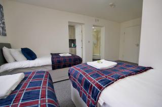 Gosford Park Studio 6 - Coventry - 4