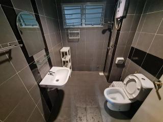 1 min Next to LRT CHERAS 68 with Shared Area - Kuala Lumpur - 9