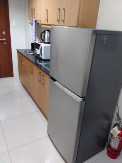 Condo at Shell Residences - Manila - 4