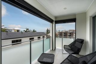 4BR Nimolanca Partial Ocean View at Kings Beach - 2