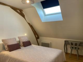 Maison de ferme rénovée 18ème avec jardin, cheminée, Wi-Fi et parking - FR-1-489-433 - Ygrande - 4