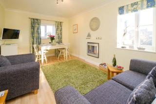 The Quarter Deck - Aldeburgh - 9