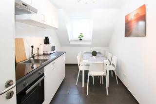 Spacious Apartment with Balcony & WiFi - Wetzlar - 5