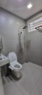 Aluha Homestay near Masjid Sendayan - Labu - 1