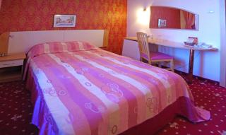 Hotel Balkan - Gabrovo - 4