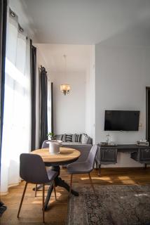 Emporikon Athens Hotel - 2