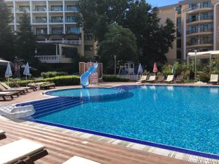Menada Admiral Plaza Apartaments - Sunny Beach - 9