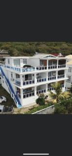 Morne Side Apartments - La Gaulette - 9