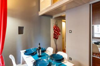 Lilly apartment main train station old town by the castle suites krakow - Krakow - 1