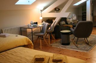 Sky Accommodations Studio - Coimbra - 4