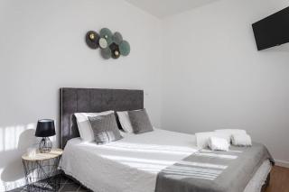 Apartamento novo e acolhedor na Praia da Barra - 4