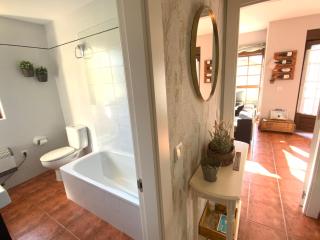 LA TUDANCA DE CASASOLA Sin sorpresas, oficial, Comillas 5 min - 1