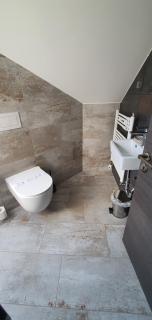 Blue Diamond **** - 1