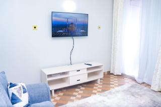 Luxurious-2 bedroom Furnished Apartment - TRM Drive - Nairobi - 8