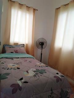 Avida 3-Bedroom Vacation House with Pool - 5