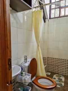 The Annex at 64 : Cozy, rustic cottage/treehouse - Nairobi - 3